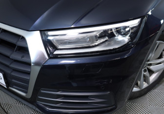 Подержанный автомобиль Audi Q5 2019 года (11 фото)