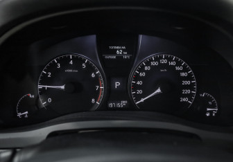 Подержанный автомобиль Lexus RX 2012 года (13 фото)