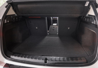 Подержанный автомобиль BMW X1 2024 года (34 фото)