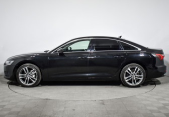 Подержанный автомобиль Audi A6 Sedan 2020 года (8 фото)