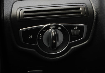 Подержанный автомобиль Mercedes-Benz GLC Coupe 2019 года (23 фото)