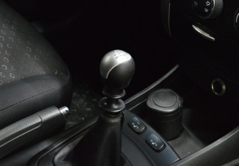 Подержанный автомобиль SsangYong Actyon 2011 года (14 фото)