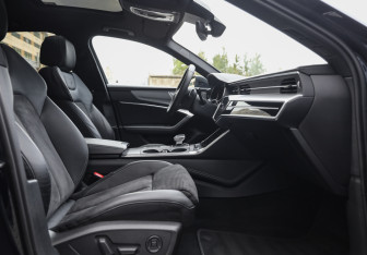 Подержанный автомобиль Audi A6 Sedan 2020 года (29 фото)