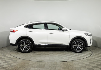 Подержанный автомобиль Haval F7x 2020 года (4 фото)