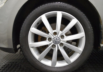 Подержанный автомобиль Volkswagen Golf Hatchback 2013 года (9 фото)