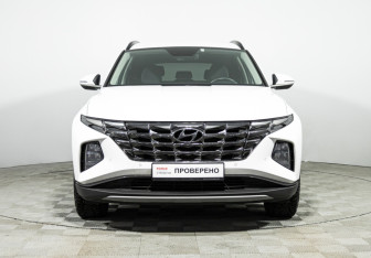 Подержанный автомобиль Hyundai Tucson 2023 года (2 фото)