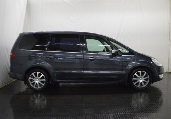 Подержанный автомобиль Ford Galaxy 2006 года (4 фото)