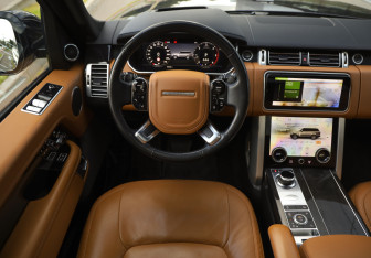 Подержанный автомобиль Land Rover Range Rover 2019 года (14 фото)