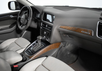 Подержанный автомобиль Audi Q5 2013 года (12 фото)