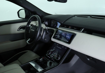 Подержанный автомобиль Land Rover Range Rover Velar 2020 года (10 фото)