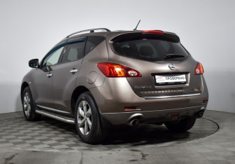 Подержанный автомобиль Nissan Murano Suv 2011 года (7 фото)