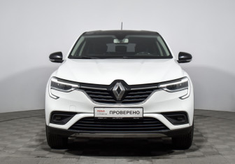 Подержанный автомобиль Renault Arkana 2019 года (2 фото)