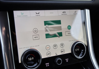Подержанный автомобиль Land Rover Range Rover Sport 2018 года (22 фото)