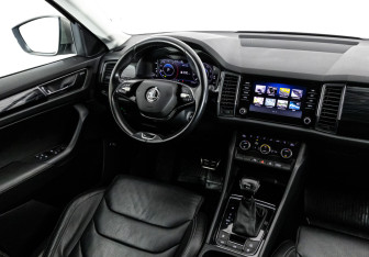 Подержанный автомобиль Skoda Kodiaq 2021 года (14 фото)