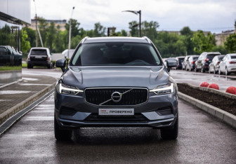 Подержанный автомобиль Volvo XC60 2020 года (4 фото)