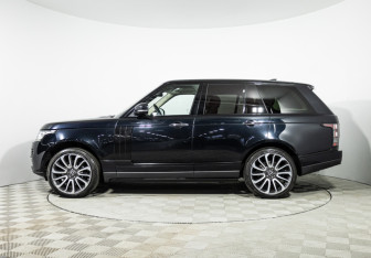 Подержанный автомобиль Land Rover Range Rover 2017 года (8 фото)