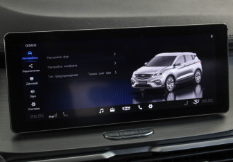 Подержанный автомобиль Geely Coolray 2021 года (19 фото)