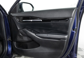 Подержанный автомобиль Kia Seltos 2020 года (28 фото)