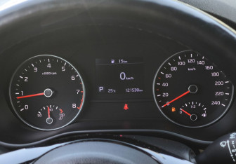 Подержанный автомобиль Kia Sportage 2018 года (18 фото)