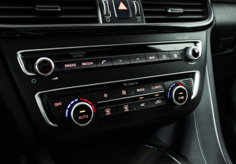 Подержанный автомобиль Kia Optima Sedan 2016 года (21 фото)