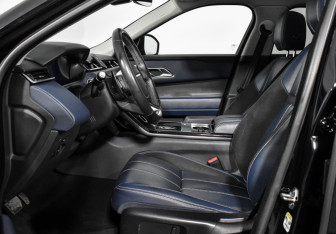 Подержанный автомобиль Land Rover Range Rover Velar 2019 года (10 фото)