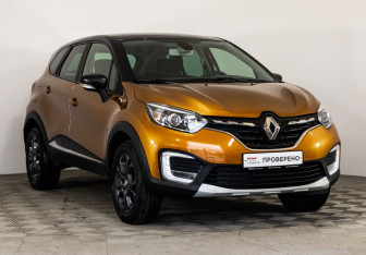 Подержанный автомобиль Renault Kaptur 2022 года (3 фото)