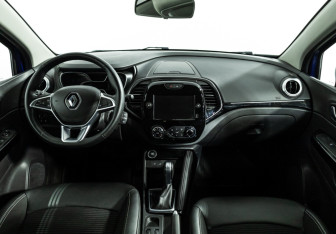 Подержанный автомобиль Renault Kaptur 2021 года (13 фото)