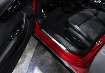 Подержанный автомобиль Audi A4 Sedan 2020 года (31 фото)