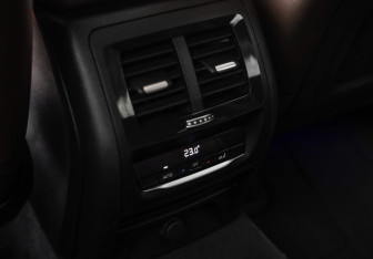 Подержанный автомобиль BMW X3 2019 года (25 фото)