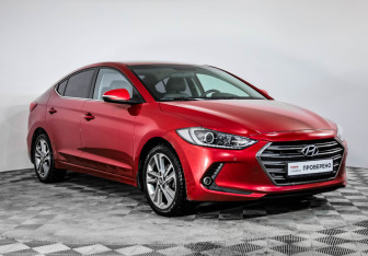 Подержанный автомобиль Hyundai Elantra Sedan 2016 года (3 фото)