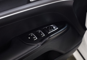 Подержанный автомобиль Kia K5 2020 года (20 фото)