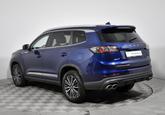 Подержанный автомобиль Chery Tiggo 8 Pro Max 2022 года (7 фото)