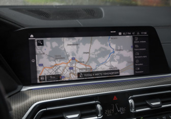 Подержанный автомобиль BMW X5 2019 года (18 фото)