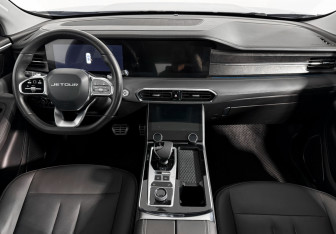 Подержанный автомобиль Jetour X90 2023 года (16 фото)