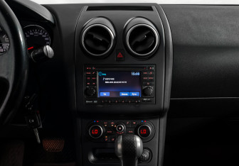 Подержанный автомобиль Nissan Qashqai 2012 года (16 фото)