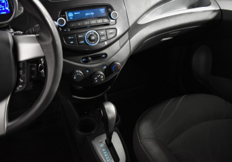 Подержанный автомобиль Ravon R2 2017 года (18 фото)