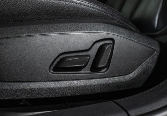 Подержанный автомобиль Audi A4 Sedan 2019 года (15 фото)