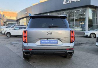 Подержанный автомобиль GAC GS8 2023 года (5 фото)