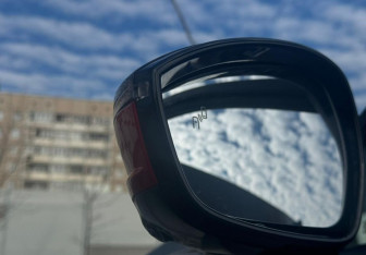 Подержанный автомобиль Omoda C5 2023 года (15 фото)