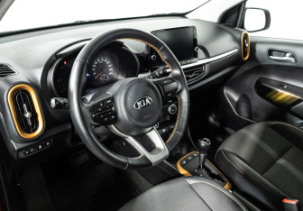 Подержанный автомобиль Kia Picanto 2021 года (11 фото)