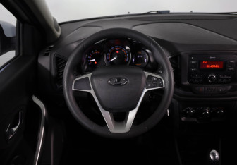 Подержанный автомобиль LADA (ВАЗ) XRAY 2020 года (10 фото)