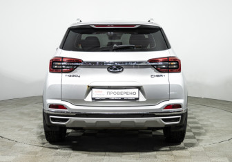 Подержанный автомобиль Chery Tiggo 4 2019 года (6 фото)