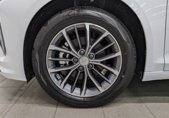 Новый Geely Preface 2024 (7 фото)