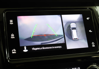 Подержанный автомобиль Mitsubishi Pajero Sport 2018 года (18 фото)