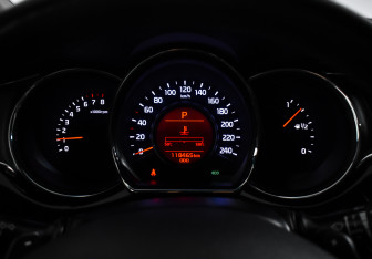 Подержанный автомобиль Kia Ceed Wagon 2017 года (18 фото)
