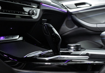 Подержанный автомобиль BMW X3 2020 года (16 фото)