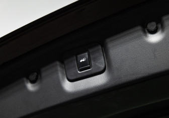 Подержанный автомобиль Infiniti QX60 2014 года (27 фото)