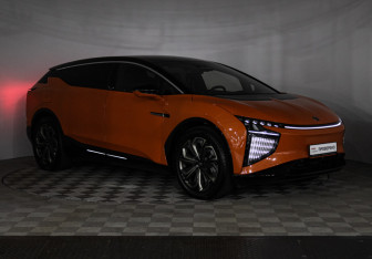 Подержанный автомобиль HiPhi X 2022 года (33 фото)