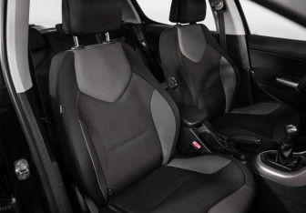 Подержанный автомобиль Peugeot 308 Hatchback 2008 года (18 фото)