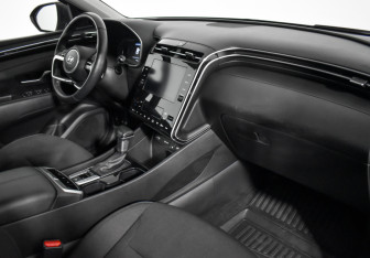Подержанный автомобиль Hyundai Tucson 2021 года (13 фото)